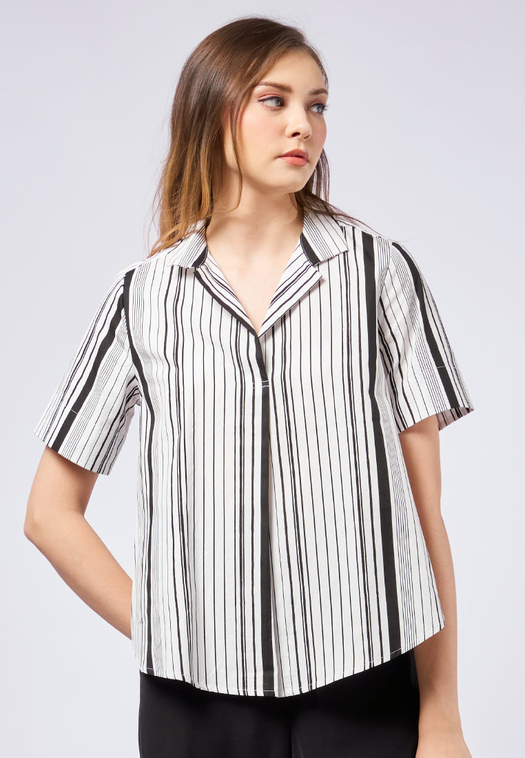 White Khesh Cotton Notch Collar Sleeveless Blouse