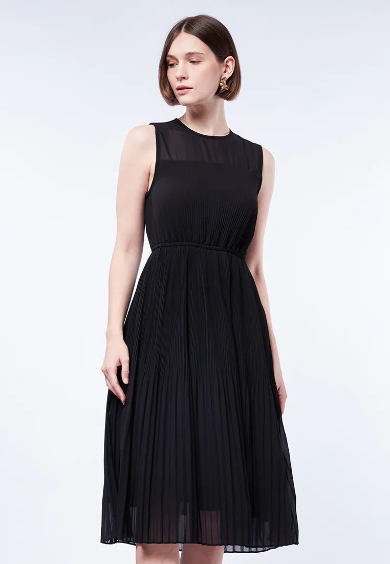 Sleeveless Deep U Neckline Midi Dress main image 0