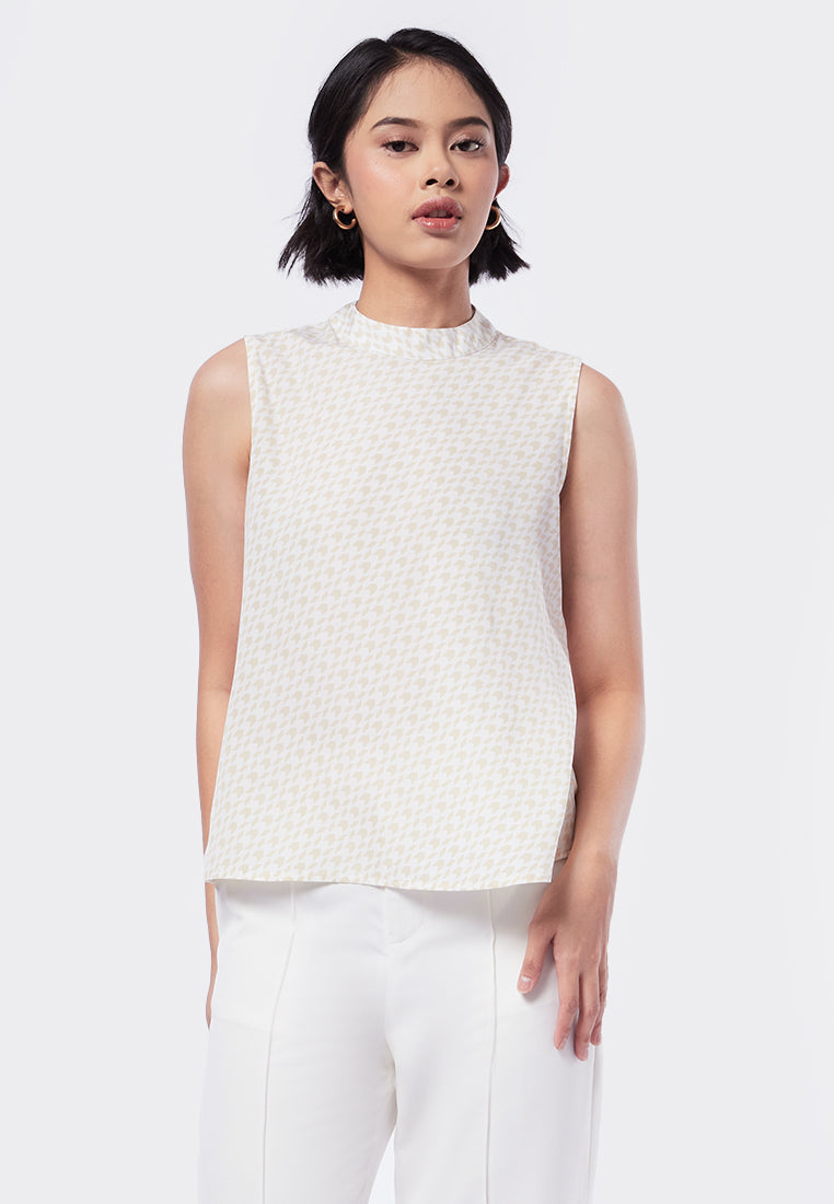 Variations Sleeveless Mock Neck Top V7723