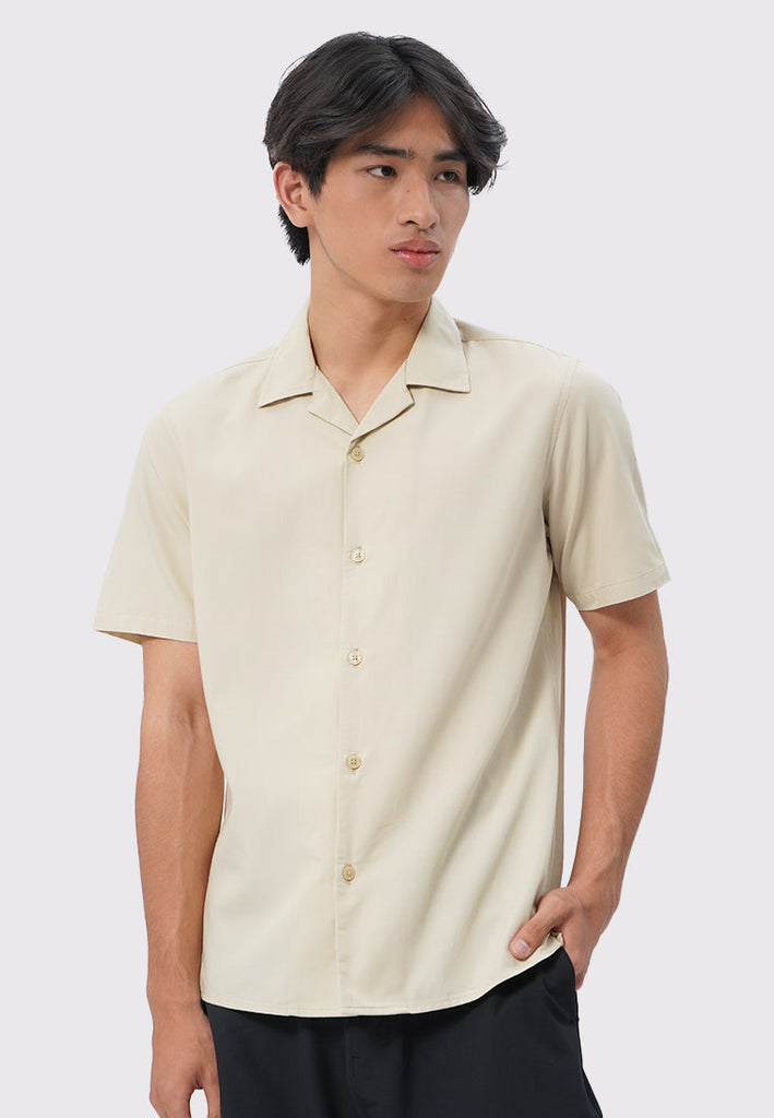 Relaxed Fit Short Sleeve Resort Shirt