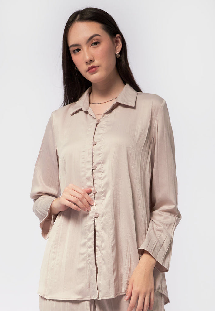 Long Sleeve Satin Crinkle Blouse