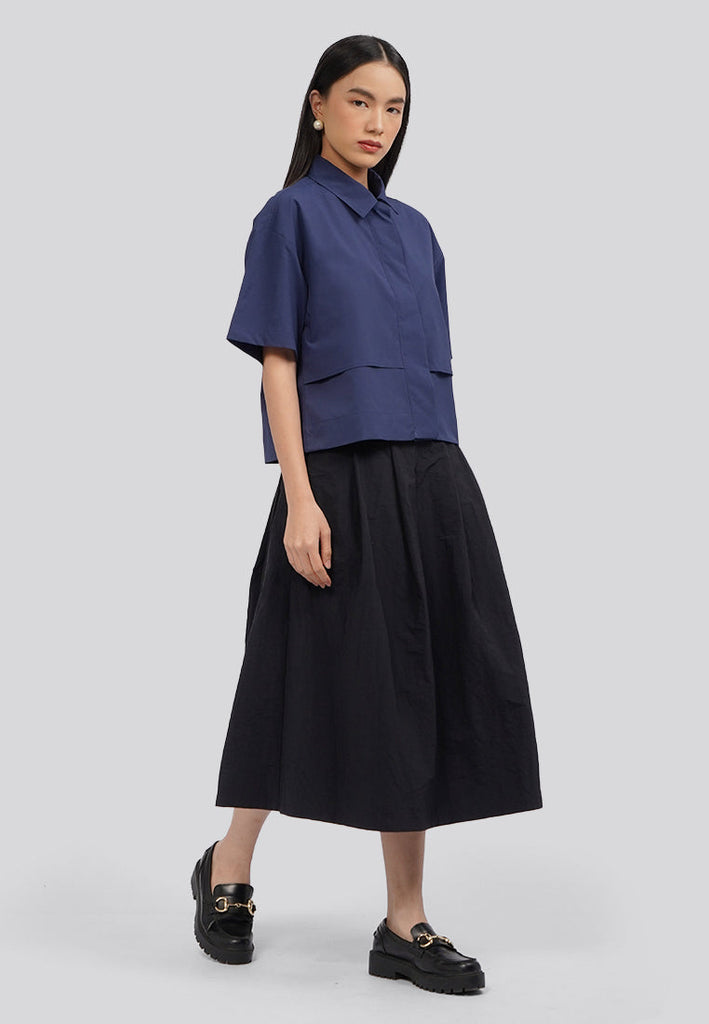 Short Sleeve Blouse with Back Pleat