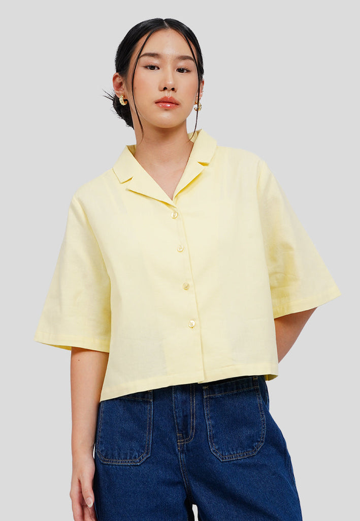 Contrast Button Cropped Blouse
