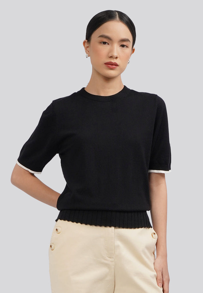 Short Sleeve Knit Top