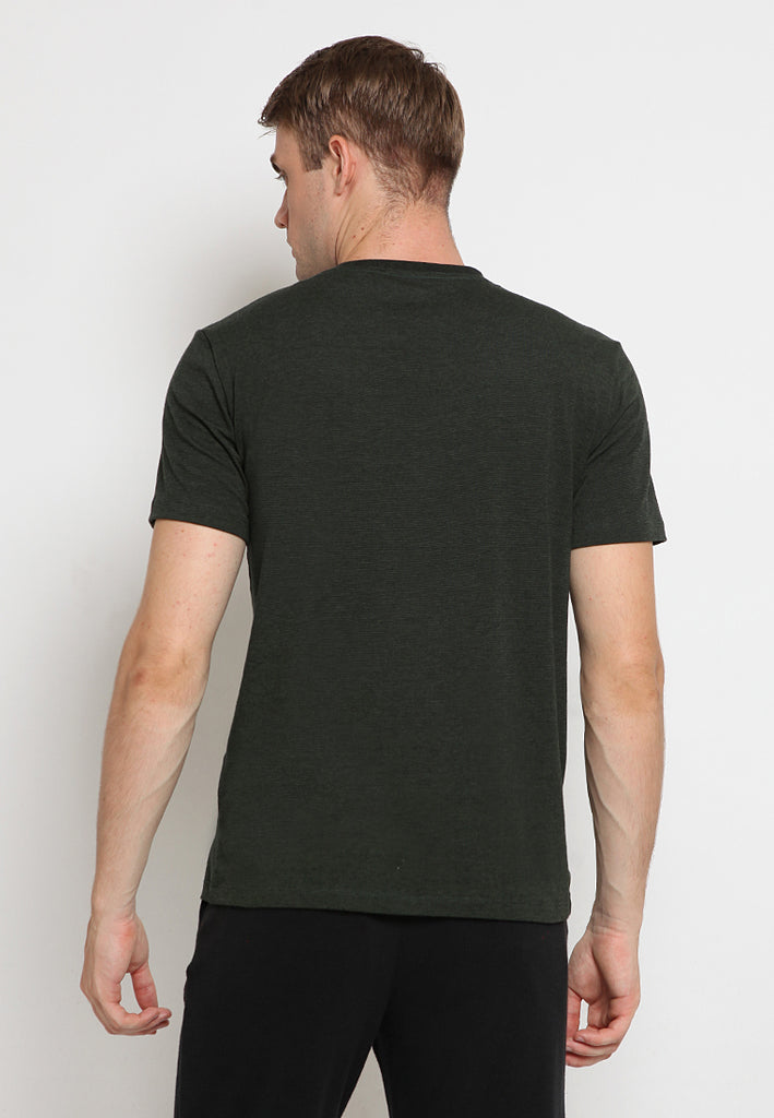 Basic round neck t-shirt