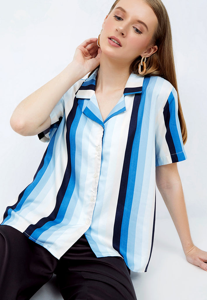 Short Sleeve Blouse with Camp Collar