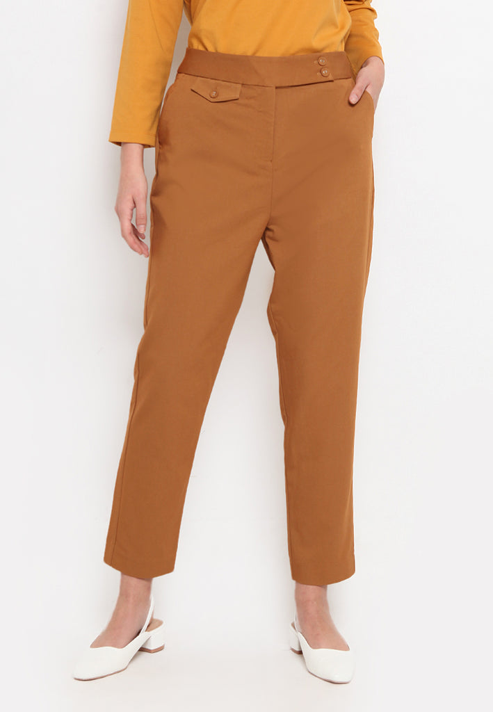 Tapered fit long pants