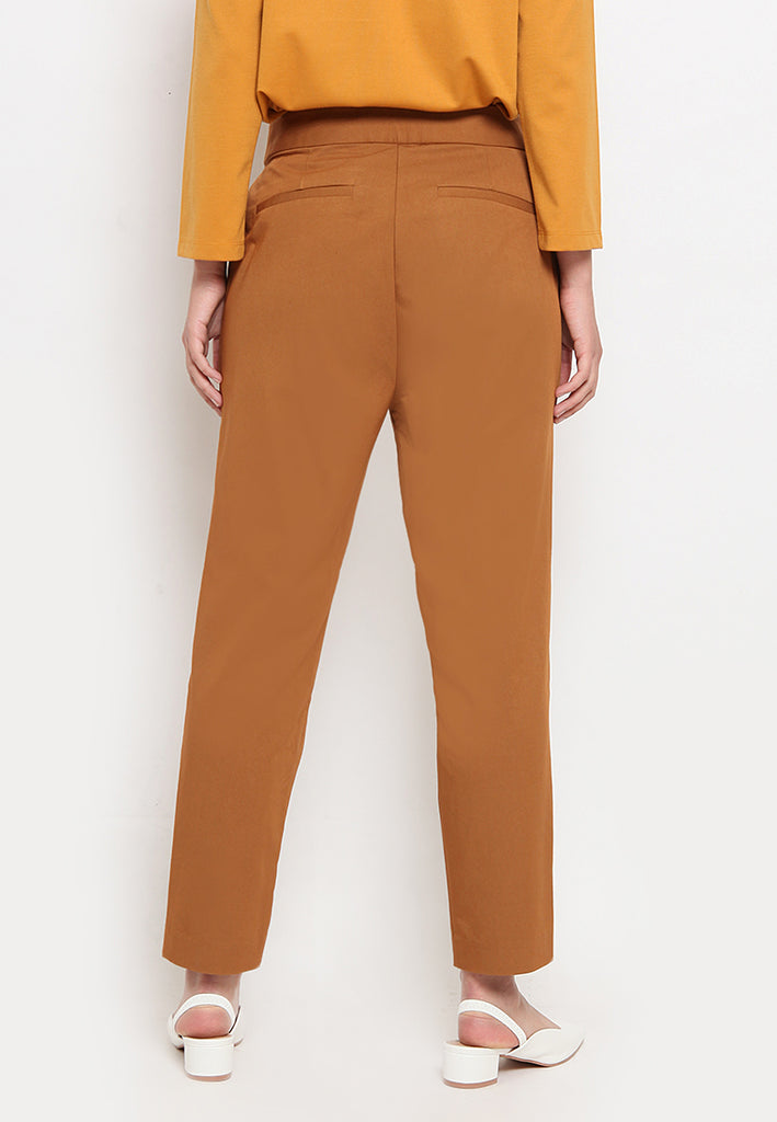 Tapered fit long pants