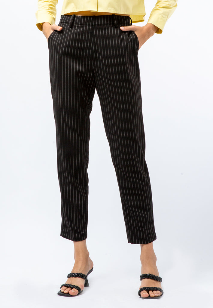 Tapered Fit Ankle Pants