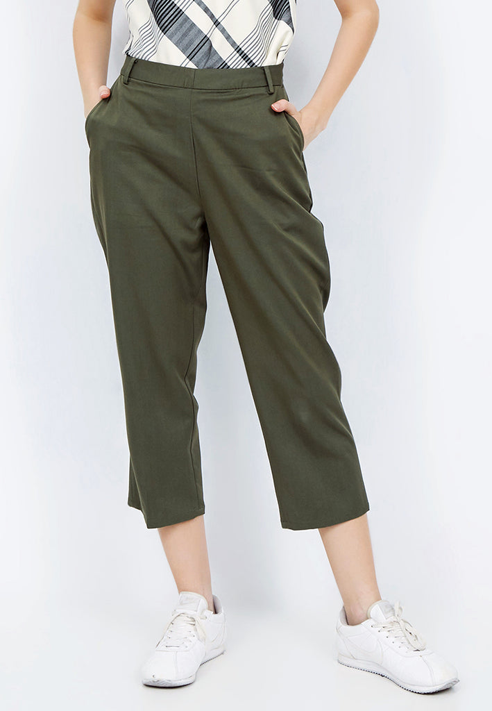 Tailored Fit Crop Pants