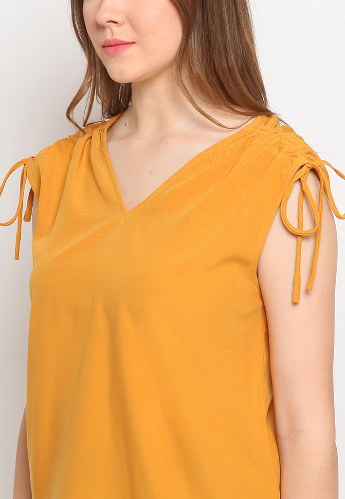 Sleveeless Ruched Top