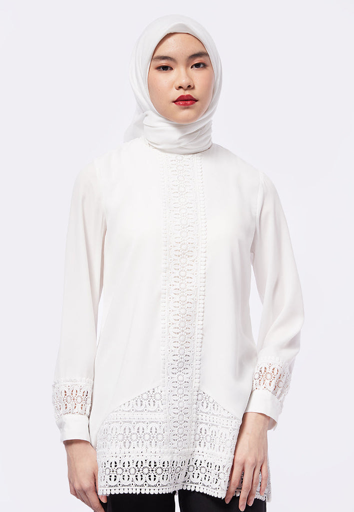 Round Neck Tunic with Lace Details