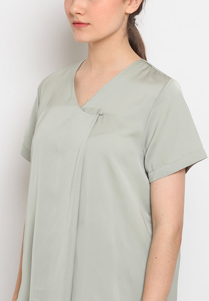 Short sleeve asymmetric blouse