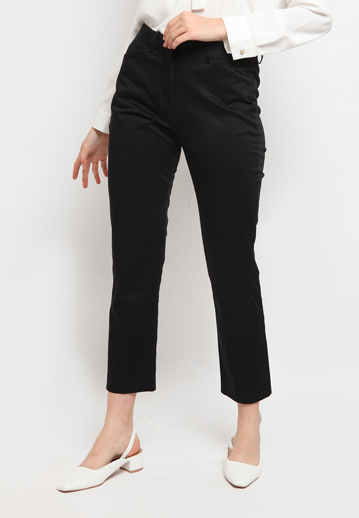 Tapered fit editor pants
