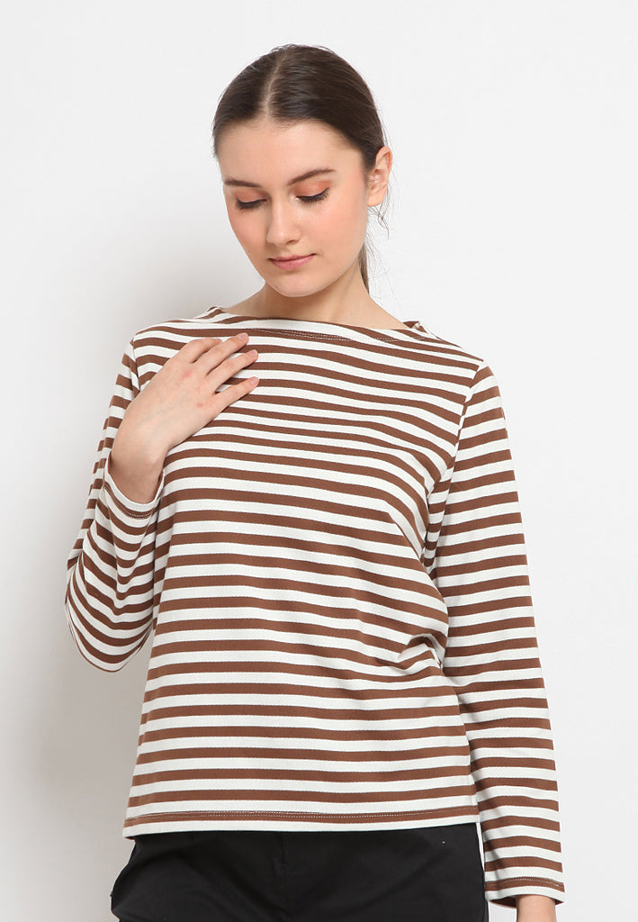 Boat neck stripe t-shirt